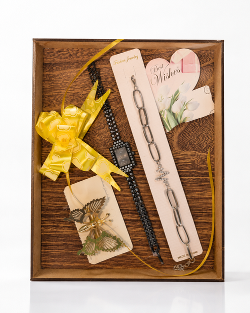 Luxury Women's Gift Box – Bracelet, Watch, Earrings & Hair Clip Gift Set